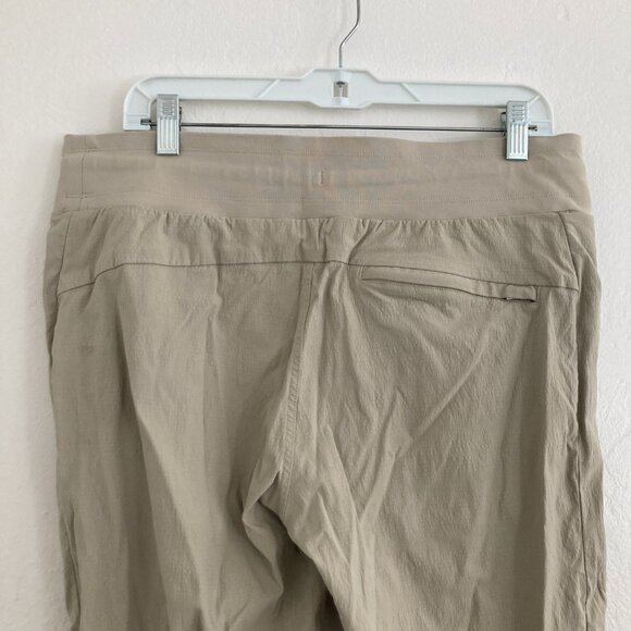Athleta Trekkie North Jogger Pants Tan Travel Errands Workout Walking Size 12 - Picture 7 of 10